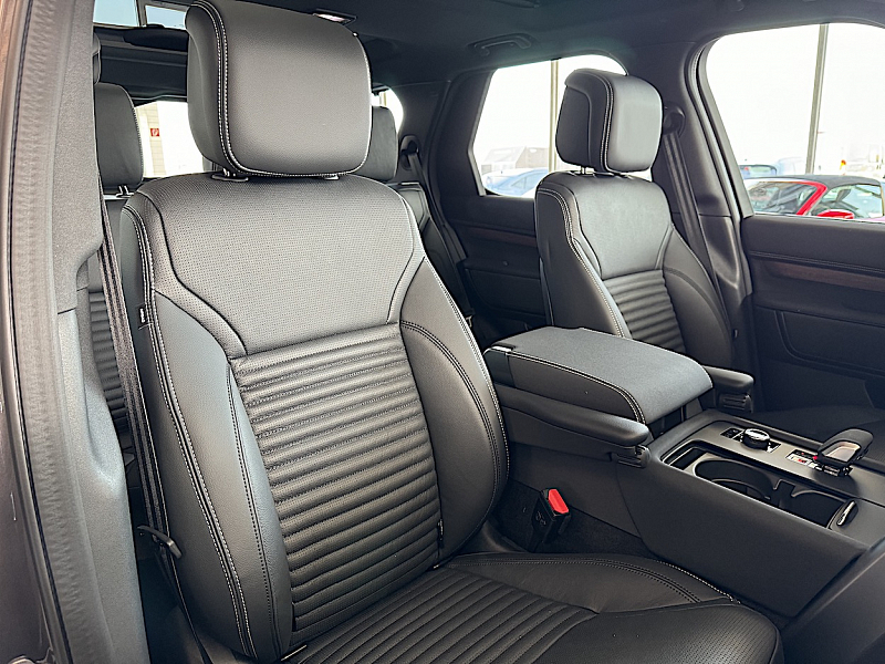 Land Rover Discovery D300 AWD R-Dynamic SE Thumbnail 12