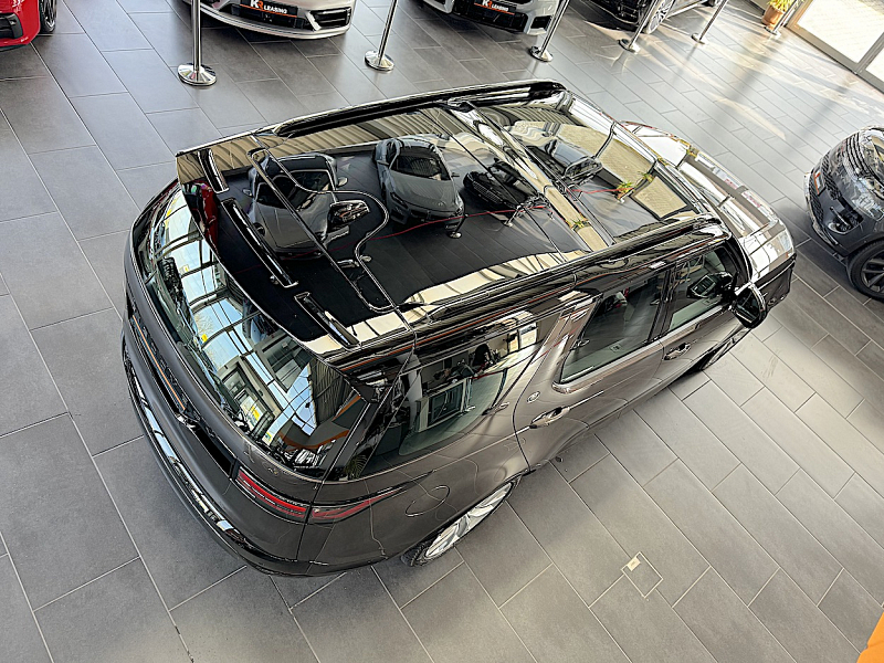 Land Rover Discovery D300 AWD R-Dynamic SE Thumbnail 6