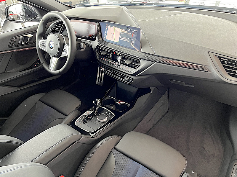 BMW 118 i M Sport Thumbnail 11