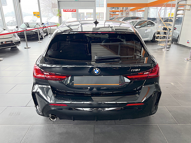 BMW 118 i M Sport Thumbnail 4