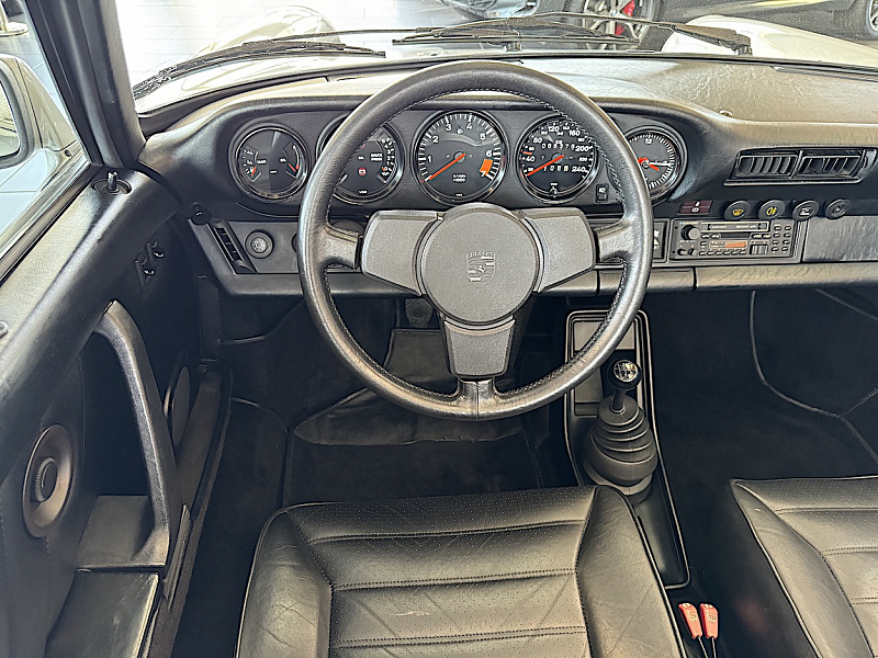 Porsche 911 Urmodell 911 SC Cabrio Sammlerstueck Thumbnail 9