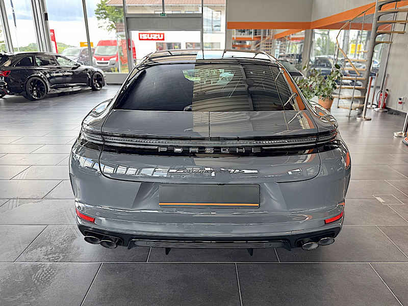 Porsche Panamera GTS Interieur Paket Carbon InnoDrive Thumbnail 4