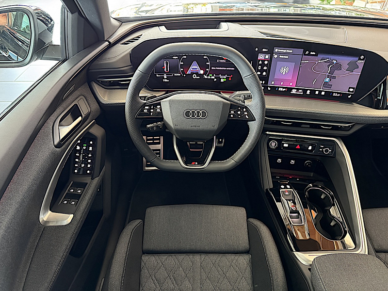 Audi Q5 TDI quattro S tronic Thumbnail 9