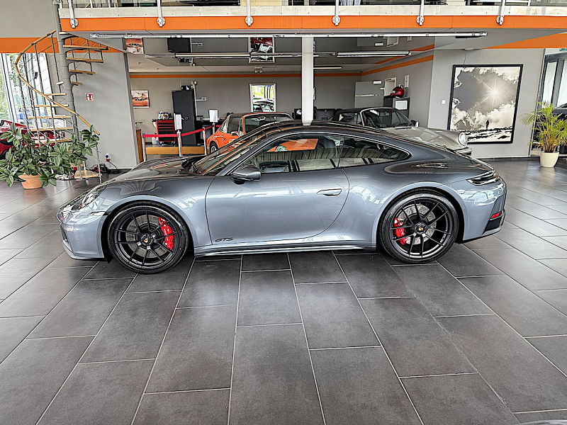 Porsche 992 .2 Coupe 4 GTS Paket Lift InnoDrive Thumbnail 2