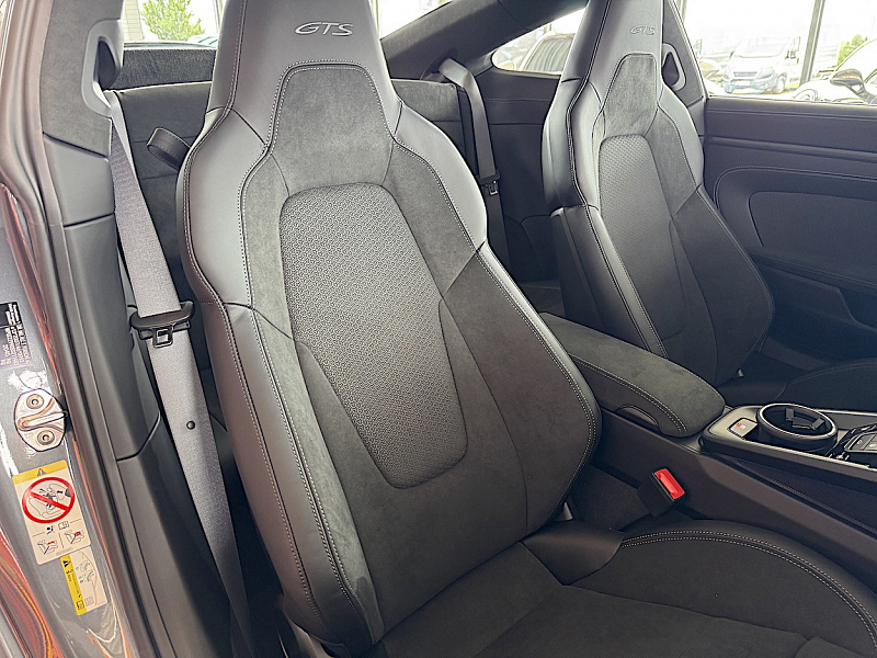 Porsche 992 .2 Coupe 4 GTS Paket Lift InnoDrive Thumbnail 12