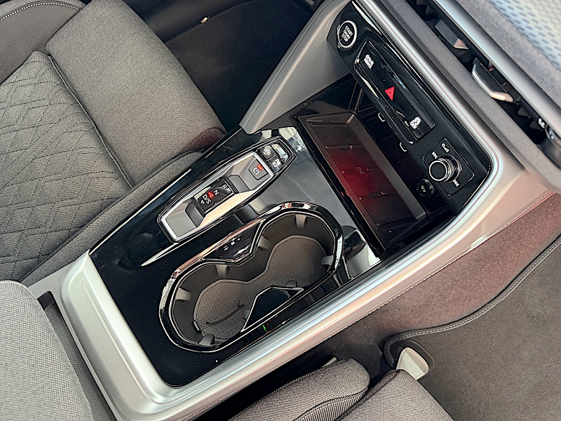 Audi Q5 TDI Sportback Garantie 5 Jahre / 100.00km Thumbnail 10