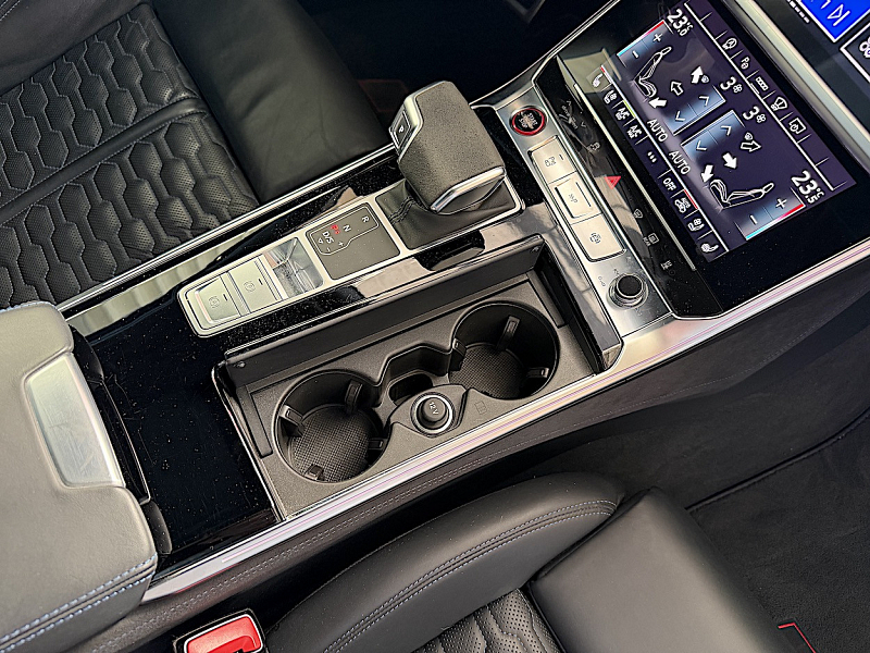 Audi RS6 Performance V-max 305 km/h Thumbnail 10