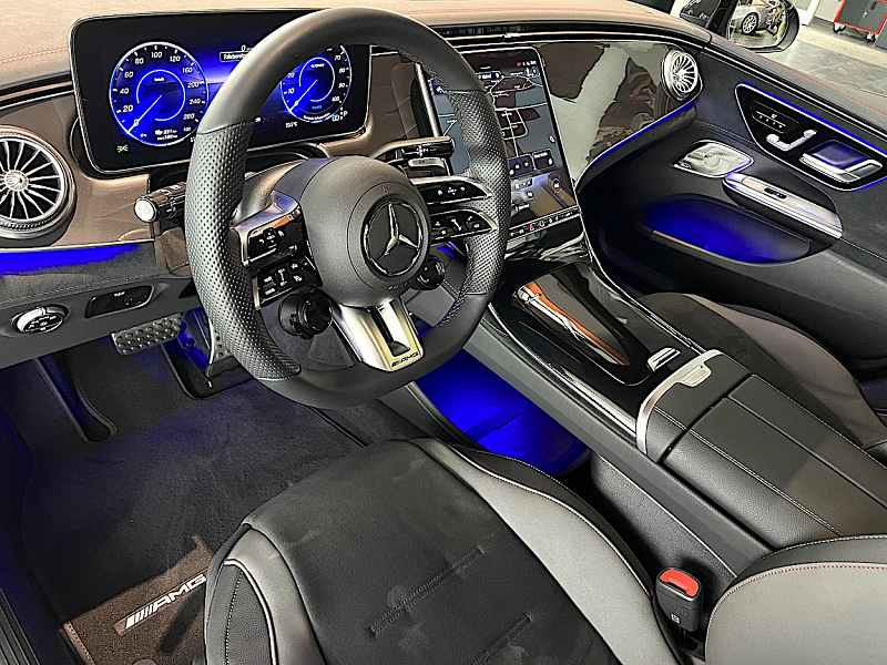 Mercedes-Benz EQE AMG 43 4Matic Thumbnail 9