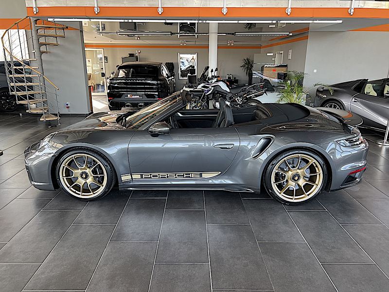 Porsche 992 Turbo S Cabriolet Thumbnail 2