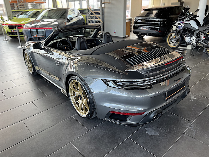 Porsche 992 Turbo S Cabriolet Thumbnail 3