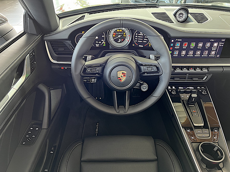 Porsche 992 Turbo S Cabriolet Thumbnail 9